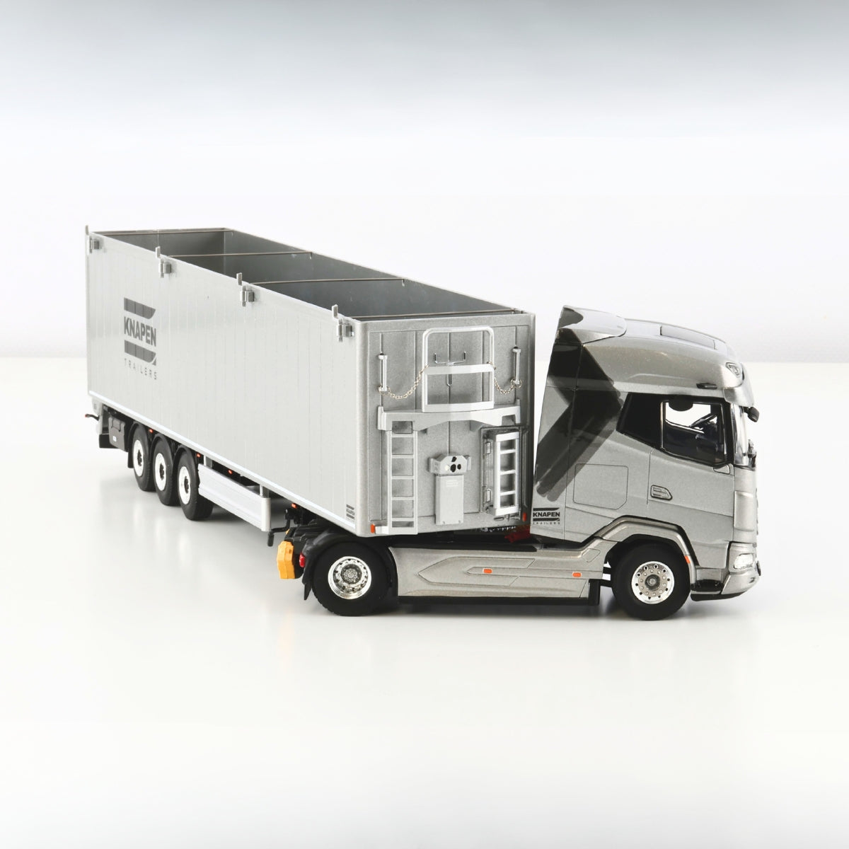 Knapen 1:50 Limited Edition scale model
